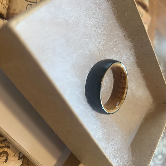 Satin Black Ceramic and English Oak Men's Wedding Band/Ring - Picture 2 of 8